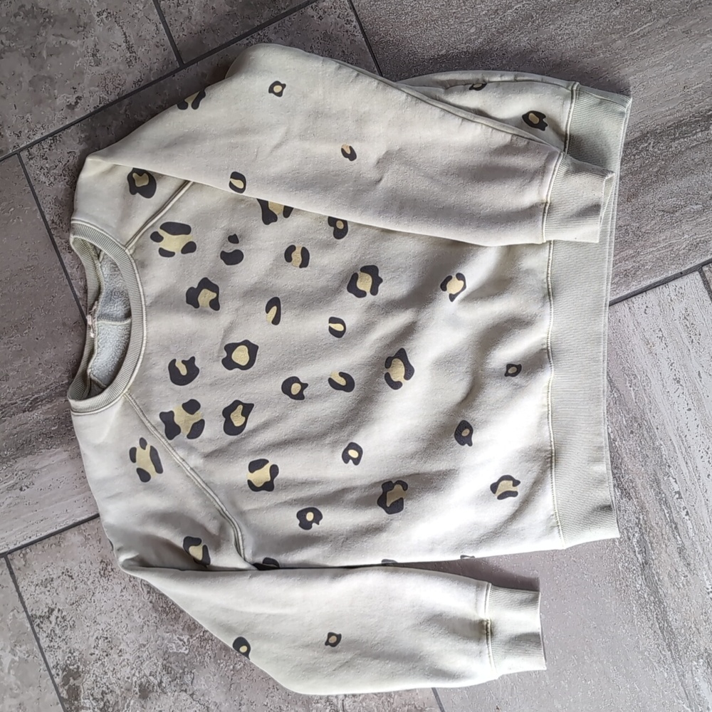 Easel animal print soft sweatshirt